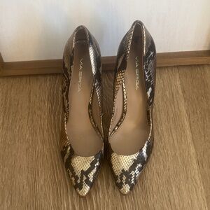 Via Spiga Snakeskin Heels - Black and Gold